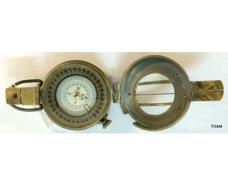 Marching compass