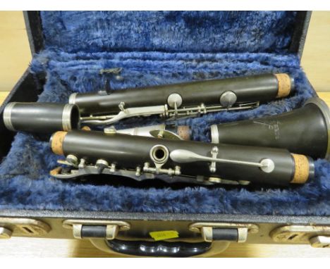 A VINTAGE LARK CLARINET IN CASE