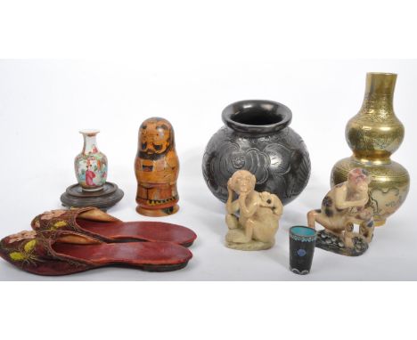 A collection of early 20th century and later Chinese curios to include an incised brass double gourd vase,&nbsp; turned wood 