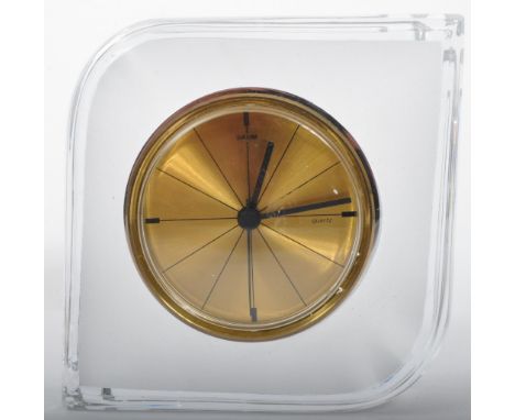 Daum - 20th century French Daum crystal glass cased mantel clock. The mantle clock having gilt clock face set within frosted 