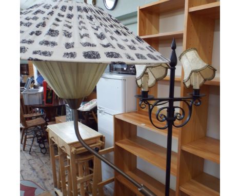 2 metal lamp standards 