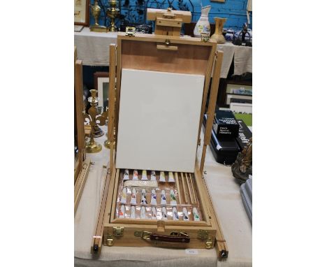 A new portable artists easel &amp; accessories 