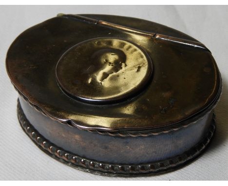 19TH CENTURY SNUFF BOX WITH COIN INSET LID 