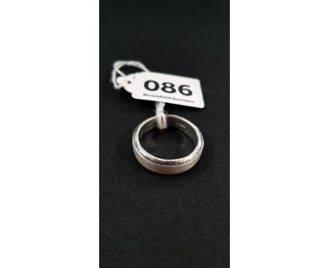 SILVER RING