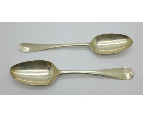 Two Georgian silver spoons including one London 1762 by Thomas &amp; William Chawner, total weight 121g 