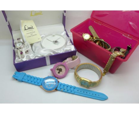 A collection of fashion wristwatches, Rotary, Citizen, etc. 