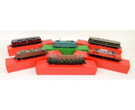 Six H0/00 gauge locomotives, comprising Liliput 10902, Jouef PO Paris E526, Kleinbahn OBB 102043, LS Models SNCF BB16502, Fle