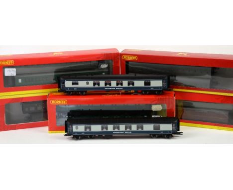 Twelve 00 gauge passenger carriages including two Brighton Belle  first class, all in non-matching boxesPROVENANCE: From a de