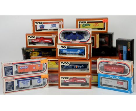 Collection of H0/00 models comprising Hornby, Life-Like, Bachmann, Pemco, A.H.M. and others, to include boxed Hornby Railways