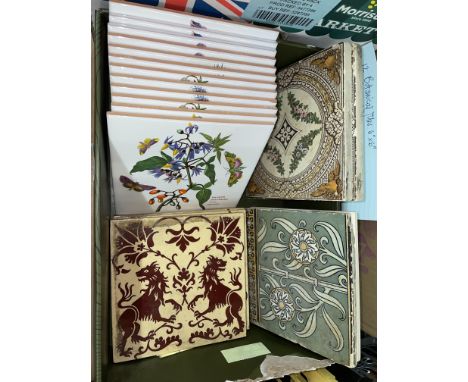 BOX OF CERAMIC TILES INCLUDING 19TH CENTURY MINTON EXAMPLES 