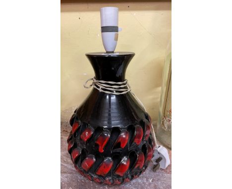 VINTAGE ITALIAN STUDIO POTTERY BALUSTER TABLE LAMP