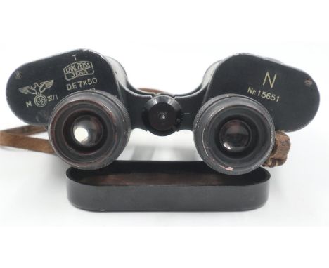 Carl Zeiss pair of German WWII Kriegsmarine U-Boat issue binoculars with fully fixed focus eyepieces, mkIV, numbered 15651 7x