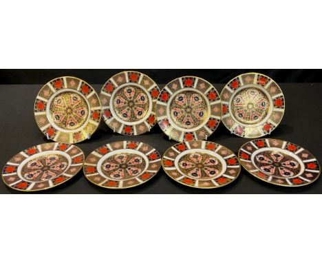 A set of eight Royal Crown Derby Imari 1128 pattern tea plates, 16cm diameter, printed marks, first quality 