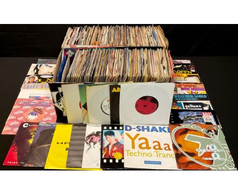 Vinyl Records - 45rpm 7" singles various genres and artists including Soft Cell, Nik Kershaw, King, Tycoon picture disc, Lloy