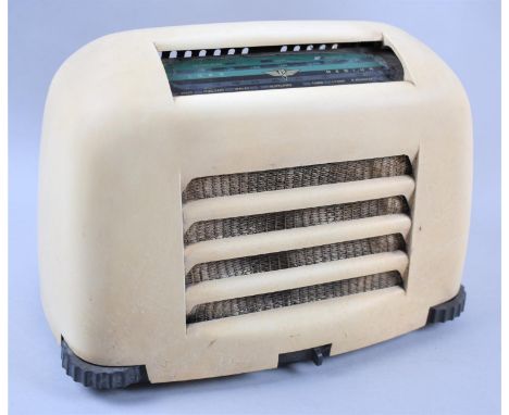 A Vintage Radio by Kolser Branses Ltd, in Cream Bakelite Art Deco Case, 24cm wide 
