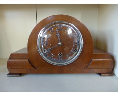 An Art Deco style mantel eight day clock with full Westminster chimes
Condition report: Working