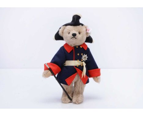 A Steiff limited edition Friedrich Der Grosse teddy bear,  395 of 1000, made exclusively for the German market, with certific