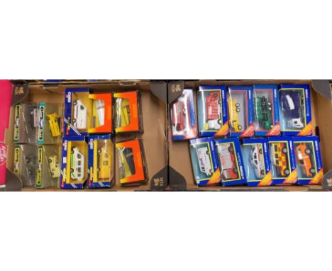 CORGI CLASSICS VANS COLLECTION IN 2 TRAYS INCLUDING 3 FORD ESCORTS, AA, RAC, DUSTCART, POLICE LANDROVER, ETC (20)