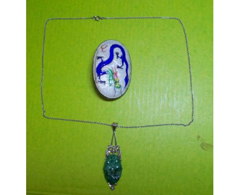 SILVER CHINESE DRAGON BROOCH AND SILVER JADE DROPPER AND PEARL PENDANT ON A TRACE CHAIN