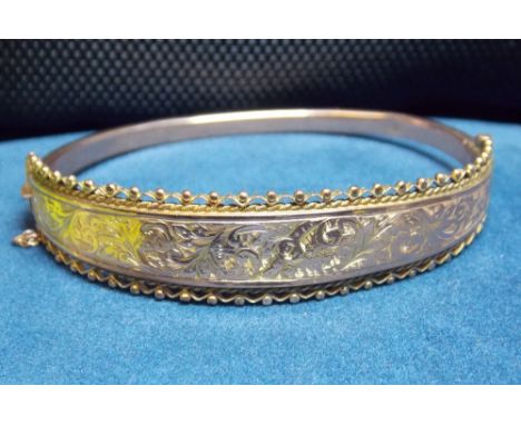 9CT ROSE GOLD ENGRAVED BANGLE WITH SAFETY CHAIN