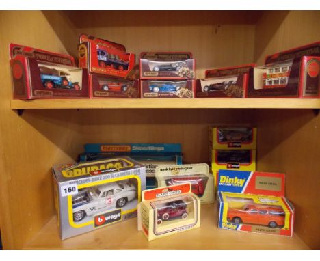 BOXED BURAGO AND MATCHBOX DIECAST MODEL CARS INCLUDING A MERCEDES BENZ 300