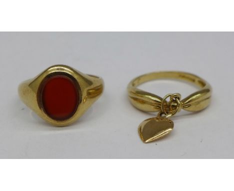 Two 9ct gold rings, 5.3g, both K