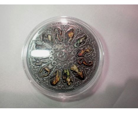 Colourized zodiac commemorative crown. UK P&amp;P Group 0 (£6+VAT for the first lot and £1+VAT for subsequent lots) 