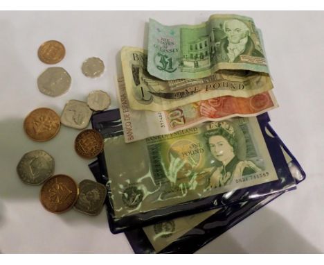 Mixed banknotes and Channel Island mint coins. UK P&amp;P Group 1 (£16+VAT for the first lot and £2+VAT for subsequent lots) 