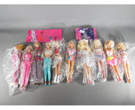 Barbie - ten dressed Barbie dolls and two Barbie shoe sets by Mattel #14800, #1939