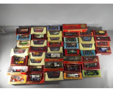 Matchbox Models of Yesteryear - In excess of 30 boxed Matchbox Models of yesteryear. Lot includes Y13 Crossley - Coal &amp; C