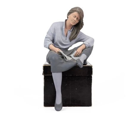 Elisa 'Noticias de Amor' limited edition (1590/5000) seated shelf-edge figurine with printed mark and paper label to base. Ov