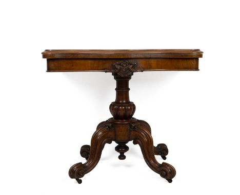 19th century walnut and mahogany fold over demi-lune card table. The walnut serpentine swivel&nbsp; top, to a circular green 