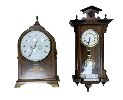 20th century-Comitti 8-day mantle clock in a mahogany case with a platform escapement, white enamel dial  with Roman numerals