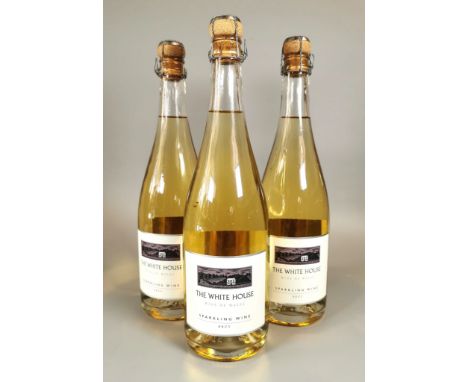 Twenty four bottles of The Whitehouse Wine of Wales sparkling wine. 75cl. 11.5% vol. (24) (B.P. 21% + VAT)