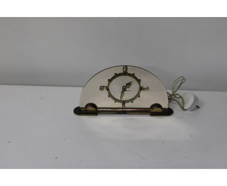 A vintage Art Deco period electric mantle clock 