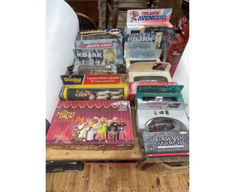 Collection of Corgi model vehicles including Thunderbird 1 + 3, Batmobile, Harry Potter Knight Bus, Dinky Cinderellas Coach, 
