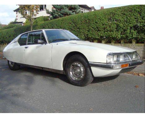 Masterminded by Robert Opron, the SM was unveiled at the 1970 Geneva Salon. Intended as a grand routier, the newcomer married