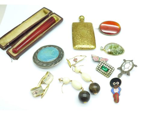 A silver and enamel butterfly brooch, enamel a/f, other jewellery, a scent bottle, cufflinks and a cheroot holder 