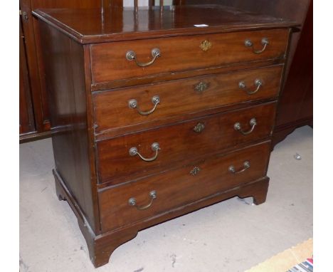A Georgian style mahogany 4 drawer bachelors’ chest with brass swan neck handles, on bracket feet, width 30½"