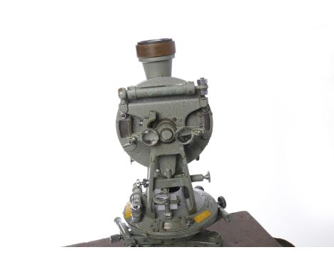 COOKE TROUGHTON & SIMS LTD. SURVEYORS' 'DUMPY' LEVELmaker's marks to body, numbered V.O.15765, in original fitted case, beari