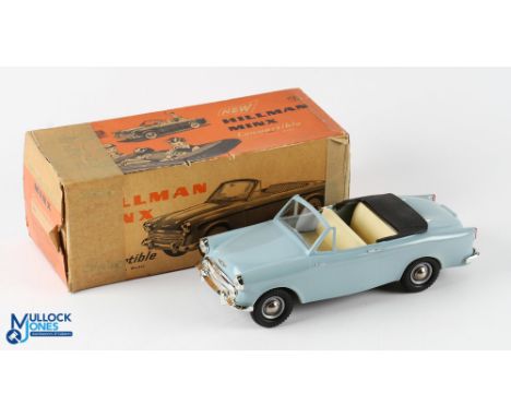 Vintage 1950s Victory Industries Hillman Minx, boxed -slight bend to boot otherwise, box has tape to it G
