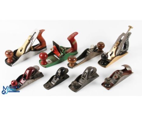 Plane Collection of mixed planes and scrapper tools, to include a brass Hobbies plane (no.4 style), a brass faced unbranded N