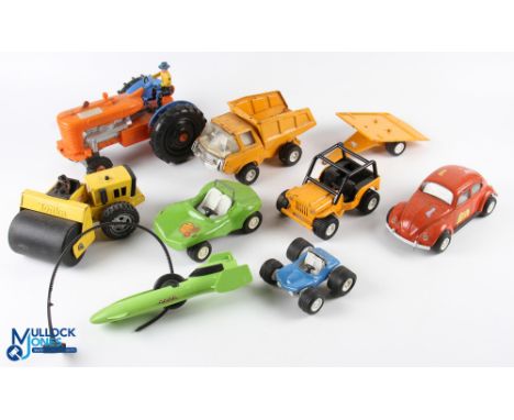 Vintage Tonka Toys, to include a Beetle twinkle toes, Jeep with trailer, dump truck beach buggy, road roller - plus a plastic