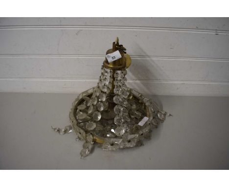 HANGING CEILING LIGHT FITTING WITH PRISMATIC GLASS DRAPES