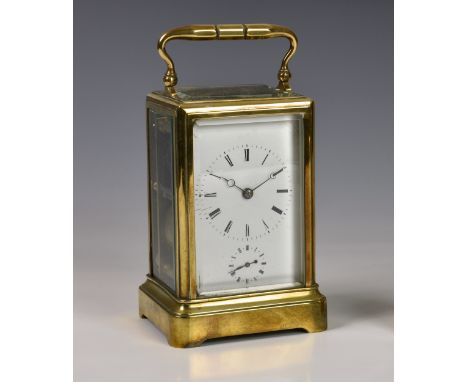 A brass cased carriage with alarm, early 20th century, corniche case, white Roman enamel dial with subsidiary alarm dial bene