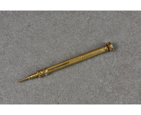 An 18ct gold Sampson Mordan retractable pencil, not marked but tests as 18ct, engine turned decoration with bloodstone top, t