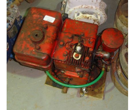 Vintage Briggs & Stratton engine