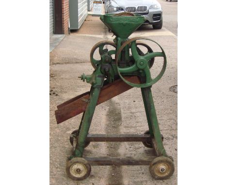 Vintage Heybridge No 4640 grinding machine (to fit on stationary engine)