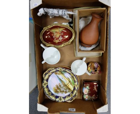 A collection of pottery to include Noritake large dish, Carlton ware rouge royale trinket boxes, Hill top chapel clay vase, e