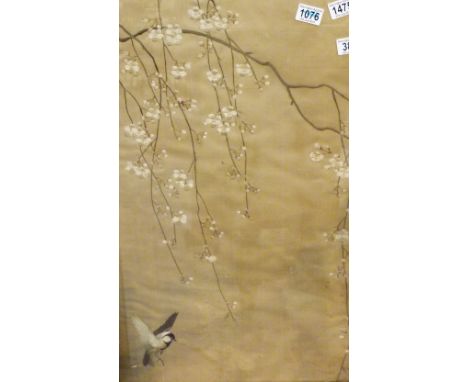 CHINESE SILK EMBROIDERY. Chinese embroidery of a bird H: 84 x 52 cm and a Daler Rowney easel